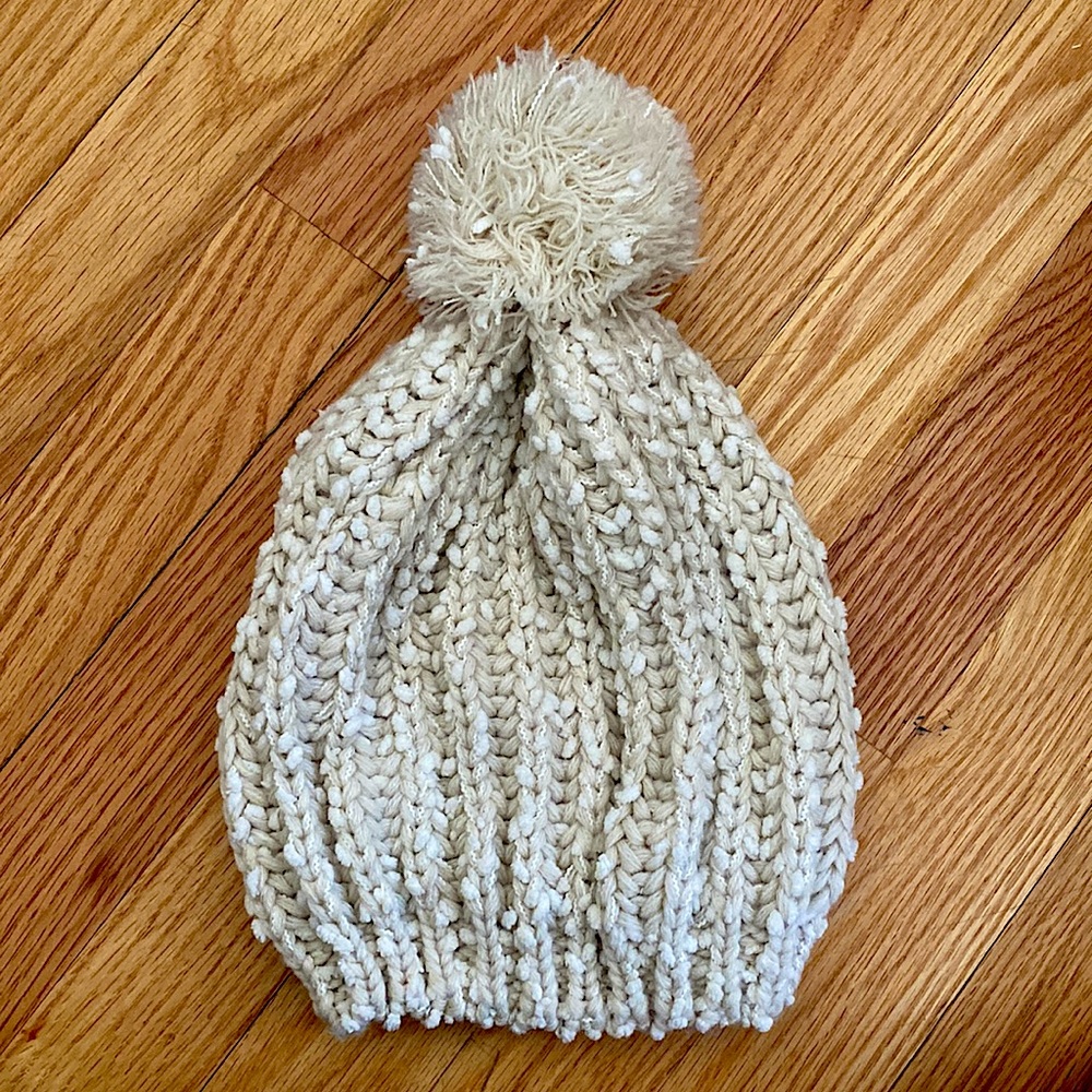 Oatmeal one size fits all beanie with Pom Pom!!